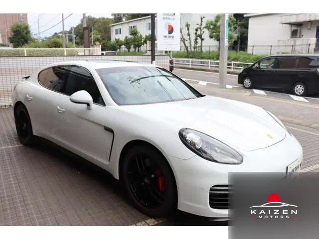 Porsche Panamera GTS PDK 4WD Sport Chrono Pack 2014 — photo 1 sur 8