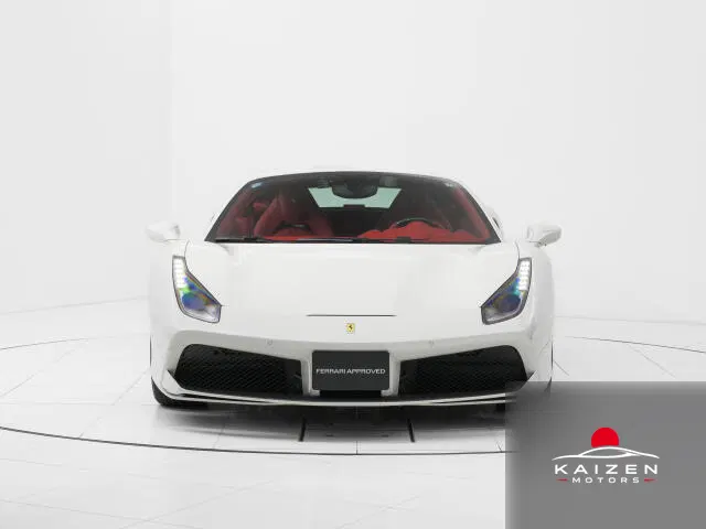 Ferrari 488GTB F1 DCT 2017 — photo 1 sur 8