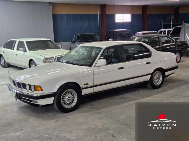 BMW 7 Series 740iL 1993 — photo 1 sur 8