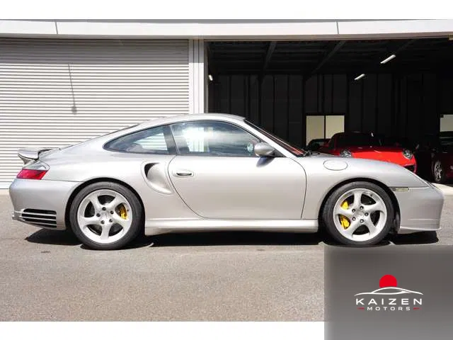 Porsche 911 Turbo 4WD 2003 — photo 1 sur 8