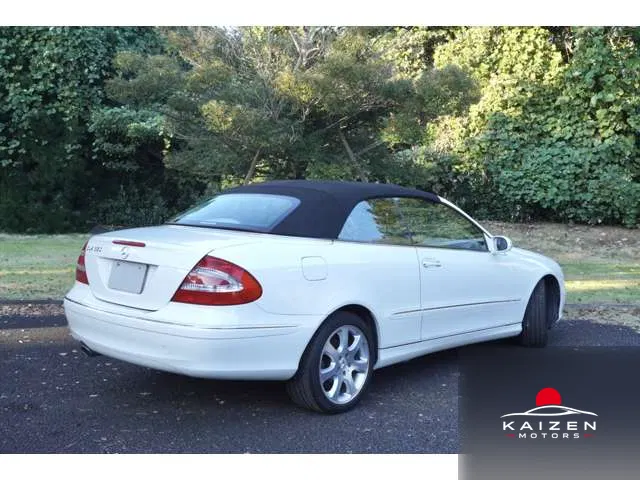 Mercedes-Benz CLK CLK320 Cabriolet 2003 — photo 1 sur 8