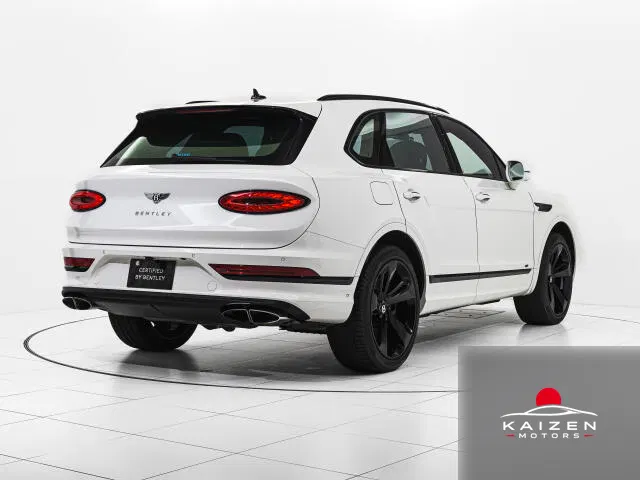 Bentley Bentayga V8 4WD 2023 — photo 1 sur 8