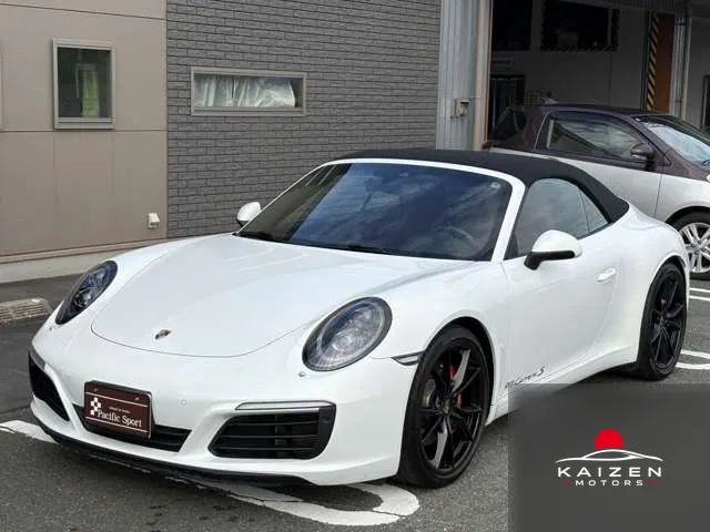Porsche 911 Cabriolet Carrera S PDK Sport Chrono Pack 2016 — photo 1 sur 8