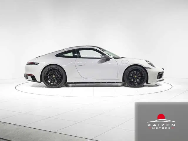 Porsche 911 Carrera T 7MT SportDesign Pack 2024 — photo 1 sur 8