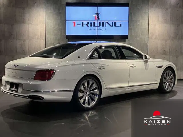 Bentley Flying Spur 6.0 4WD 2020 — photo 1 sur 8