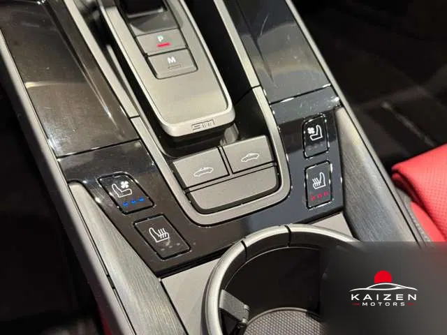 Porsche 911 Targa 4 GTS PDK 2026 — photo 1 sur 8