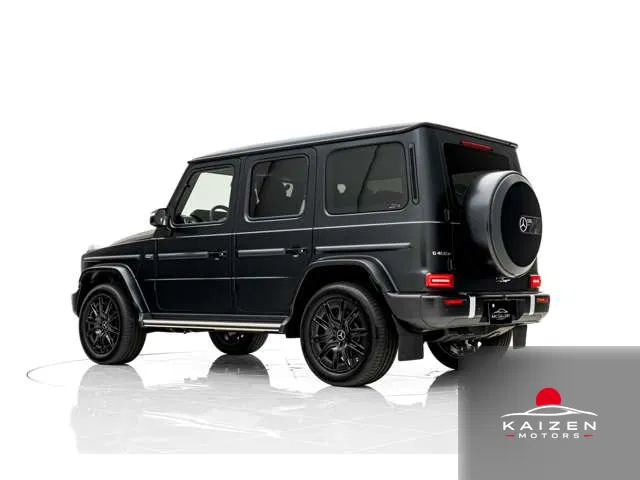 Mercedes-Benz Classe G AMG Line · G450d Pack (ISG) Diesel Turbo 4WD MP202602 2026 — photo 1 sur 8
