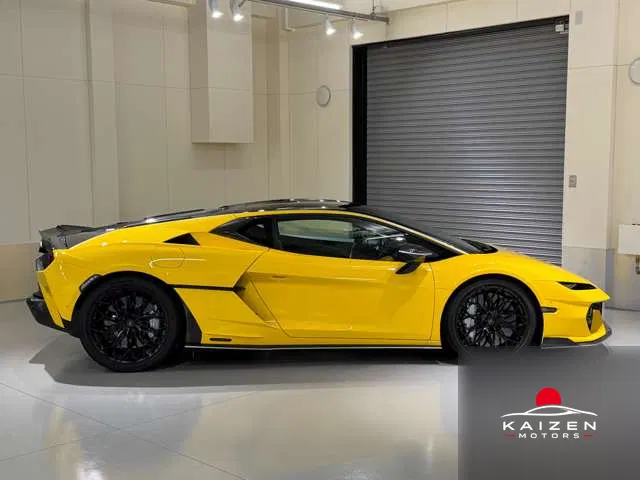 Lamborghini Temerario 4.0 4WD Giallo OP2728 Alleggerita Pack 2025 — photo 1 sur 8