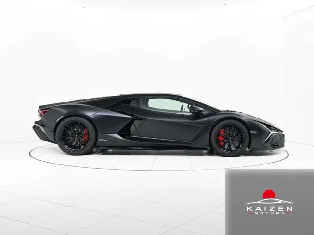 Lamborghini Revuelto 6.5 4WD Nero Nemesis 2025 — photo 1 sur 8