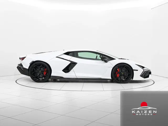 Lamborghini Revuelto 6.5 4WD Bianco Asopo 2024 — photo 1 sur 8