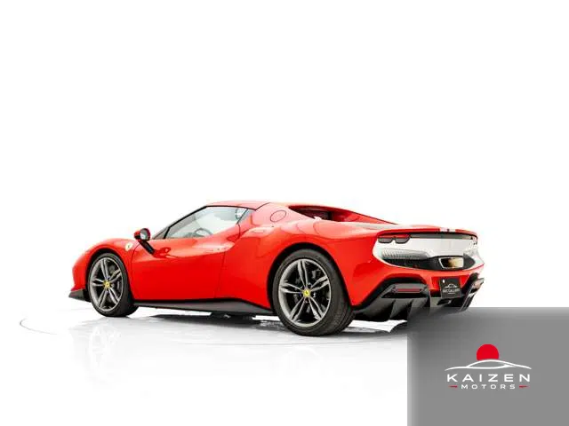 Ferrari 296GTB Pack F1 DCT OP837 2023 — photo 1 sur 8