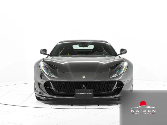 Ferrari 812 Superfast F1 DCT Canna Di Fucile 2018 — photo 1 sur 8