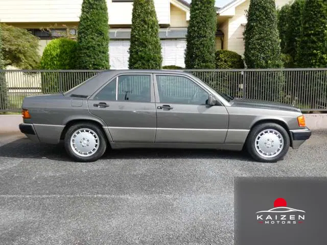 Mercedes-Benz 190 190E 2.6 - 1992 — photo 1 sur 8
