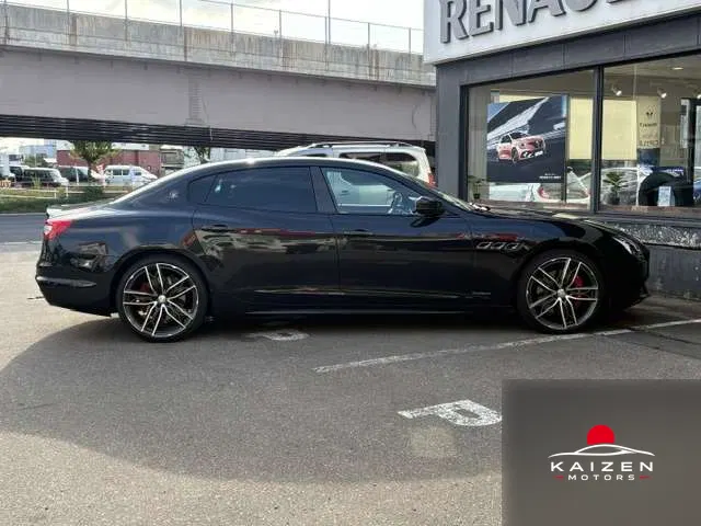 Maserati Quattroporte S 2018 — photo 1 sur 8