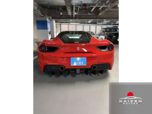 Ferrari 488GTB F1 DCT 2016 — photo 1 sur 8
