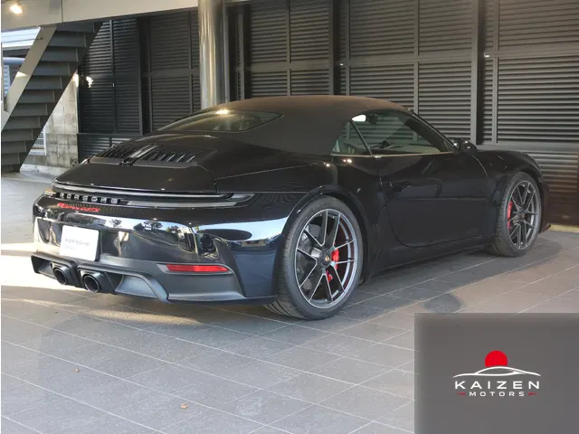 Porsche 911 Cabriolet Carrera 4 GTS PDK 2025 — photo 1 sur 8