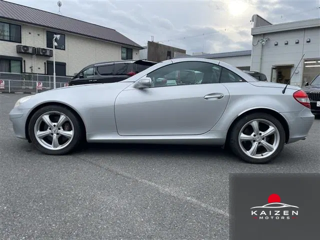 Mercedes-Benz SLK SLK350 2006 — photo 1 sur 8