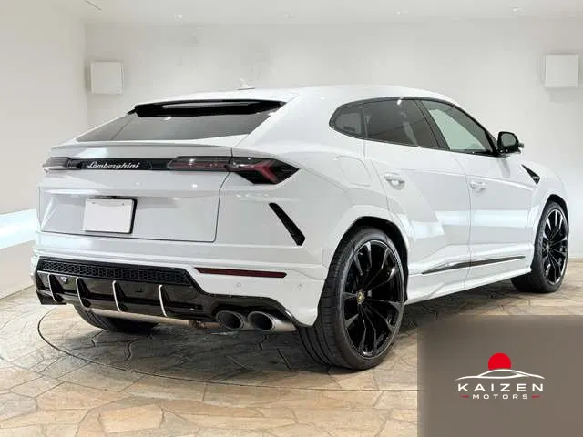 Lamborghini Urus 4.0 4WD 2020 — photo 1 sur 8