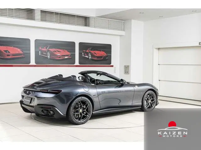 Ferrari Roma Spider F1 DCT Blu Roma 2026 — photo 1 sur 8