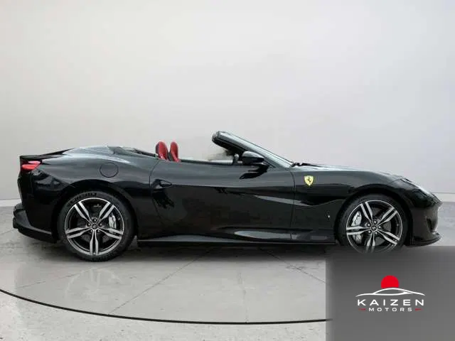 Ferrari Portofino F1 DCT Nero Daytona 2019 — photo 1 sur 8
