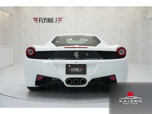 Ferrari 458 Italia F1 DCT 2014 — photo 1 sur 8