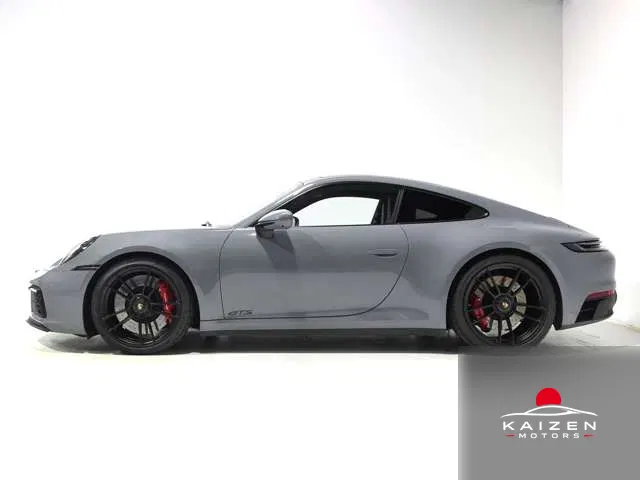 Porsche 911 Carrera 4 GTS PDK 2023 — photo 1 sur 8