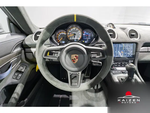 Porsche 718 Cayman GT4 RS PDK Weissach Pack 2024 — photo 1 sur 8