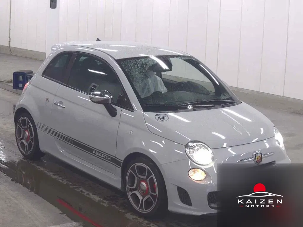 Abarth 595 Competizione 2015 — photo 1 sur 6