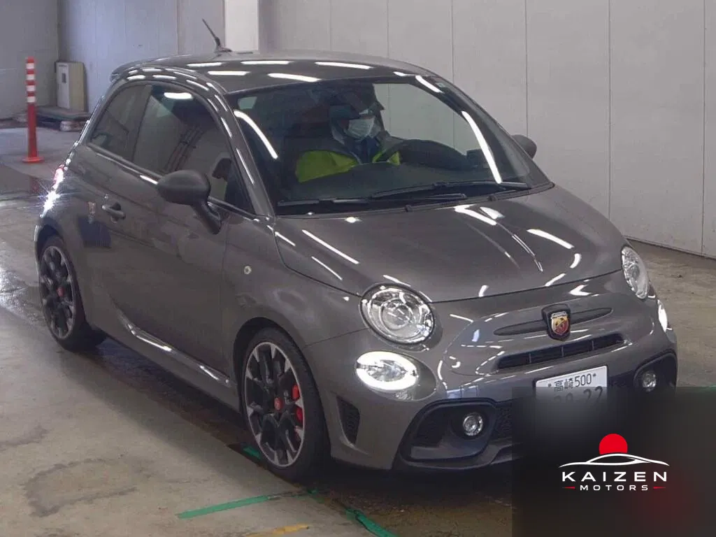 Abarth 595 Competizione 2019 — photo 1 sur 6
