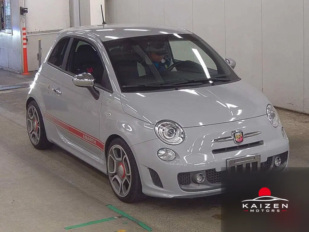 Abarth 595 Competizione 2015 — photo 1 sur 6