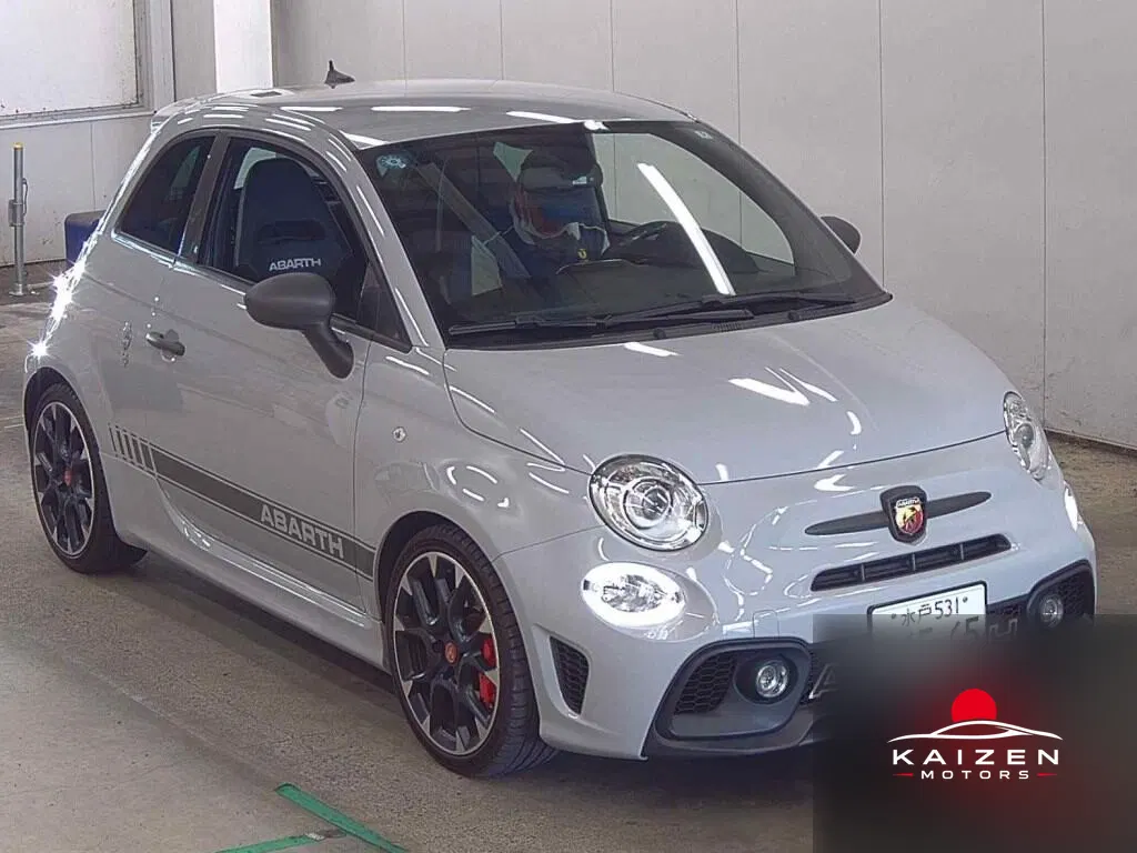 Abarth 595 Competizione 2020 importée par Kaizen Motors