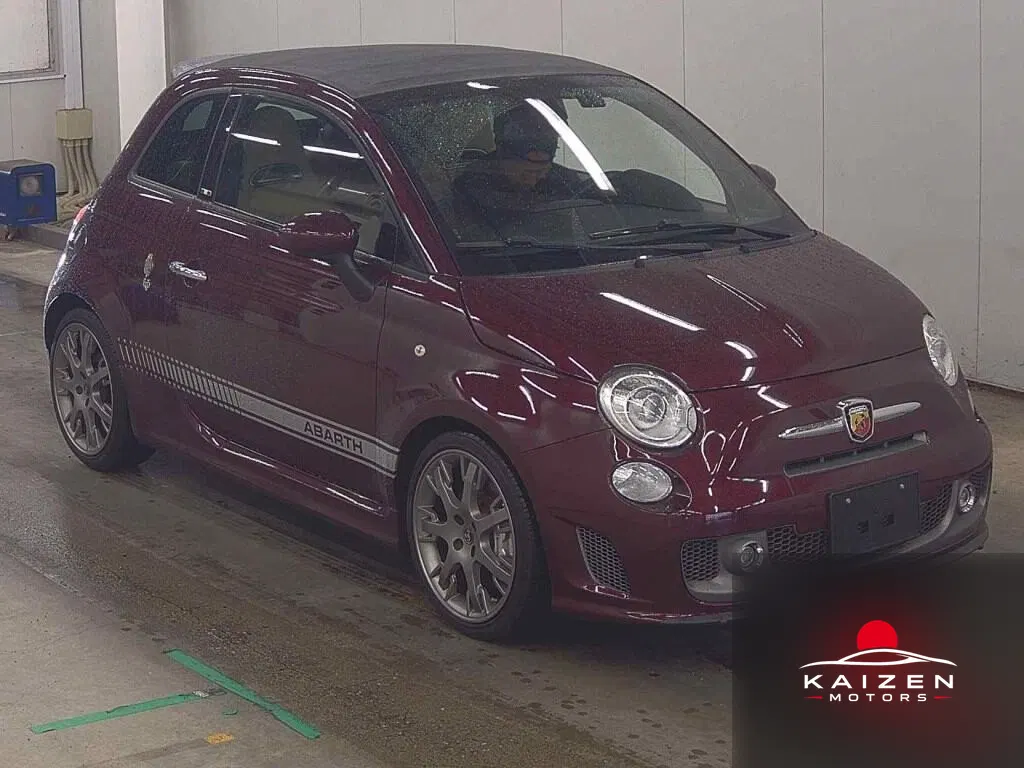Abarth 695 Edizione Maserati 2013 — photo 1 sur 6