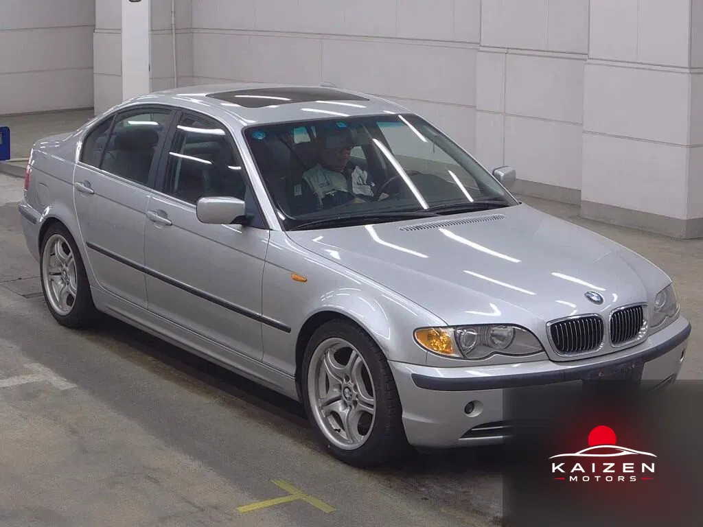 BMW 3 Series 330XI 2001 — photo 1 sur 6