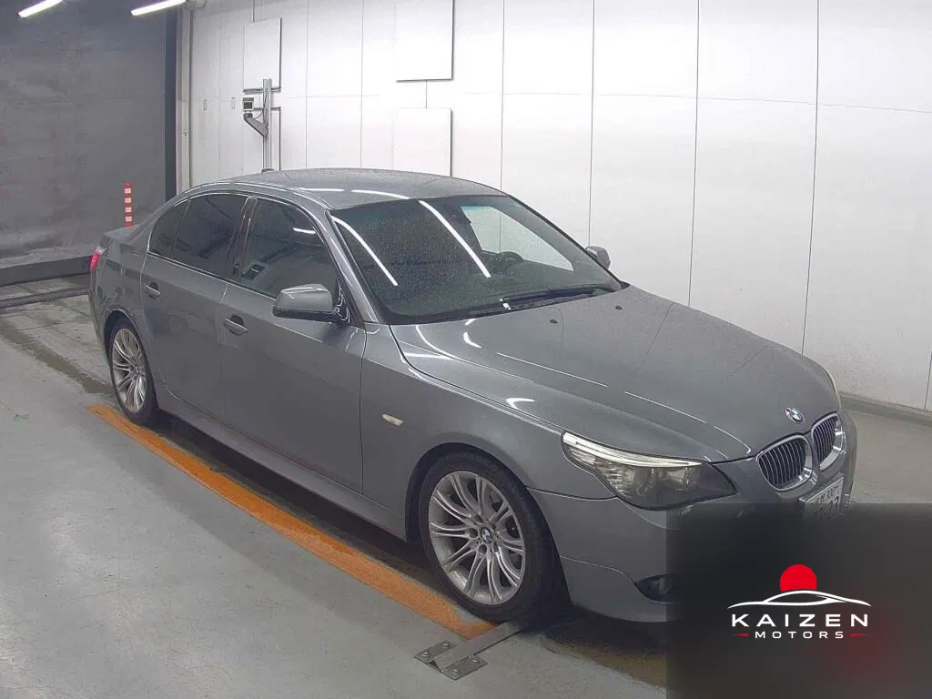 BMW 5 Series 525I M-Sport Package 2009 — photo 1 sur 6