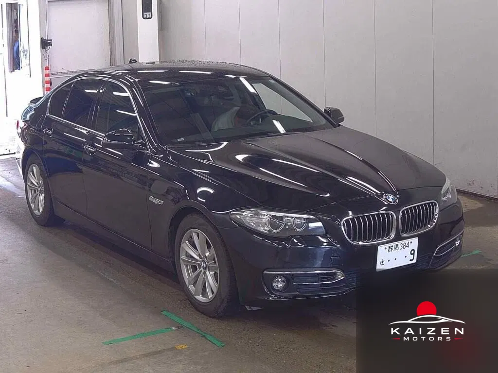 BMW 5 Series 528I Luxury 2013 — photo 1 sur 6