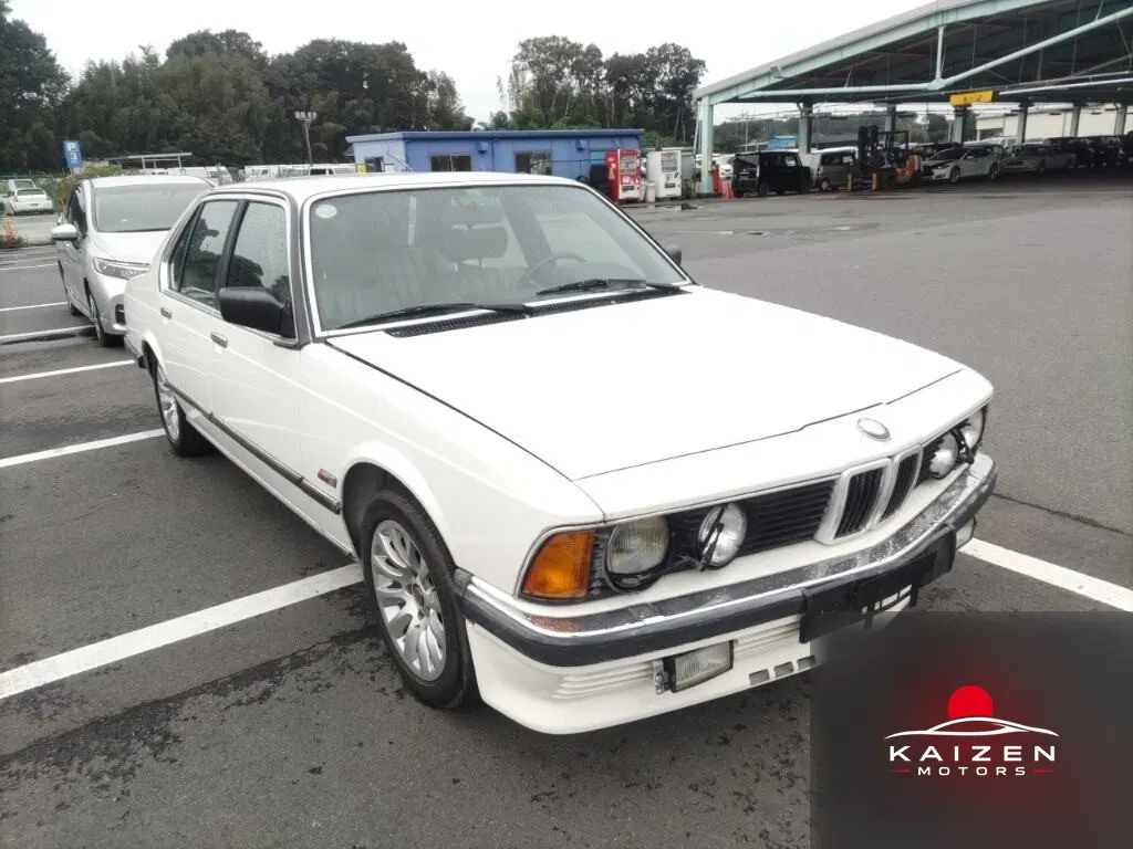 BMW 7 Series 1983 — photo 1 sur 6