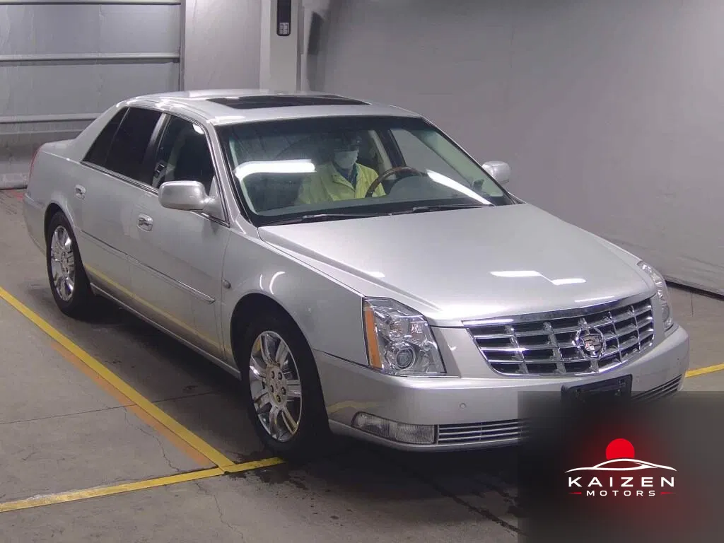 Cadillac DTS Platinum 2010 — photo 1 sur 6