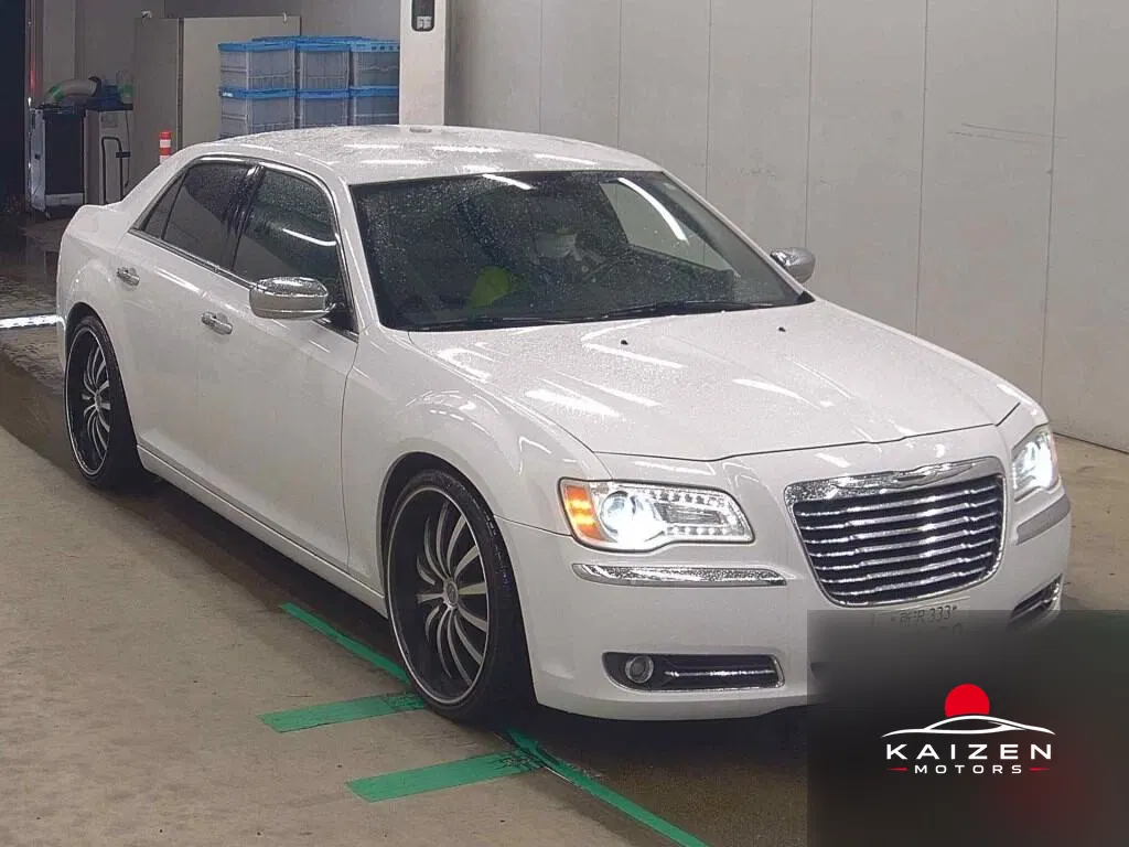 Chrysler 300 300 Limited 2013 importée par Kaizen Motors