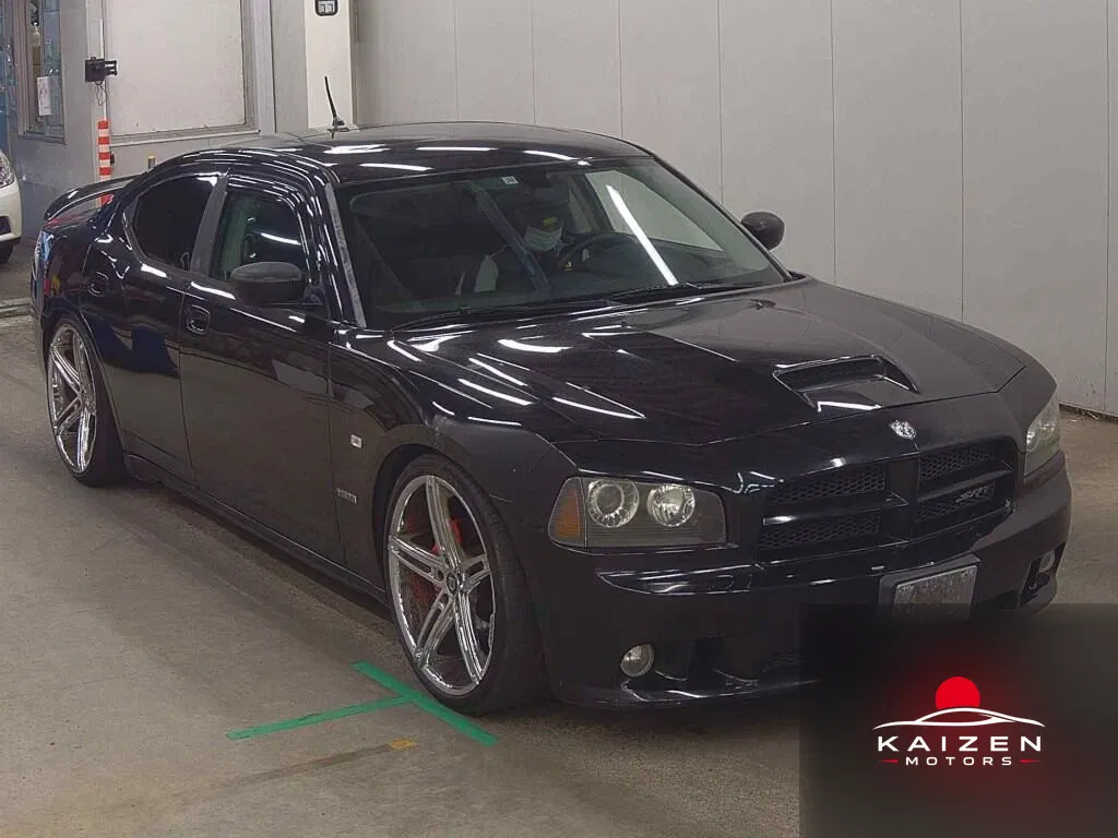 Dodge Charger SRT8 2009 — photo 1 sur 6