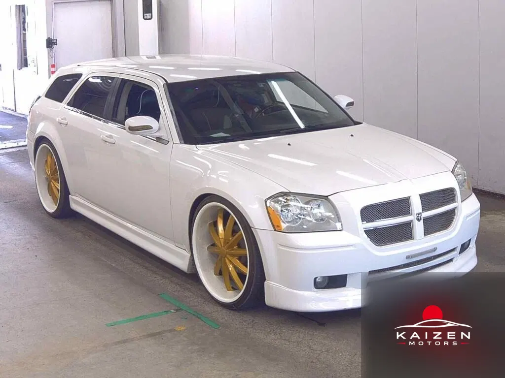 Dodge Magnum 2012 — photo 1 sur 6