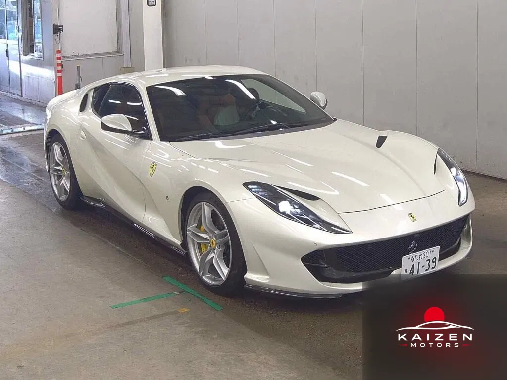 Ferrari 812 Superfast Superfast 2019 — photo 1 sur 15