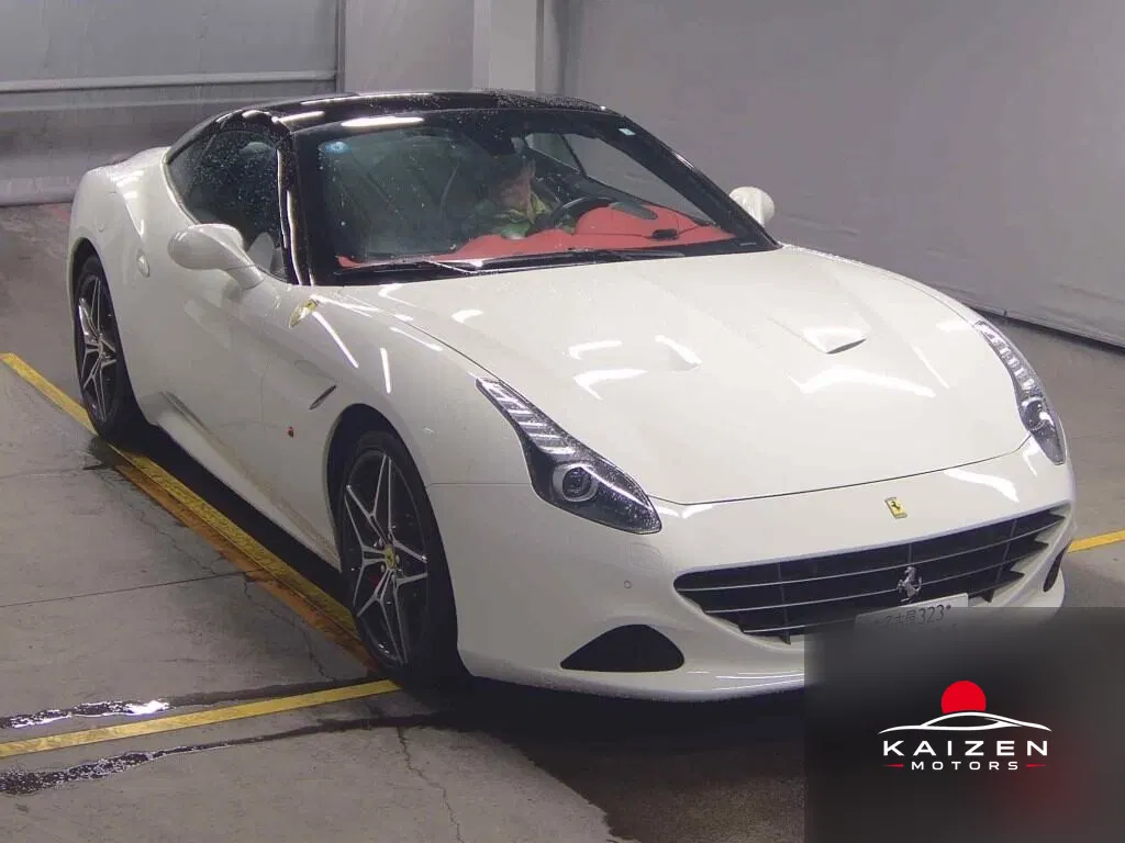 Ferrari California T 2017 — photo 1 sur 6