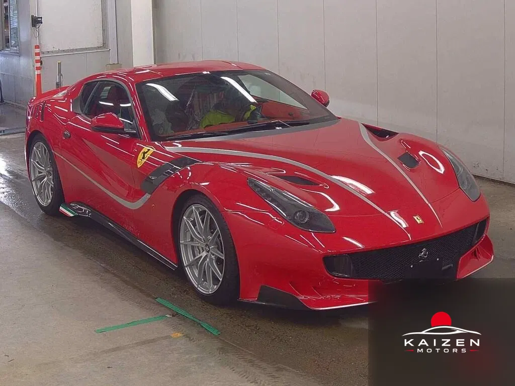 Ferrari F12TDF Base Grade 2017 — photo 1 sur 6