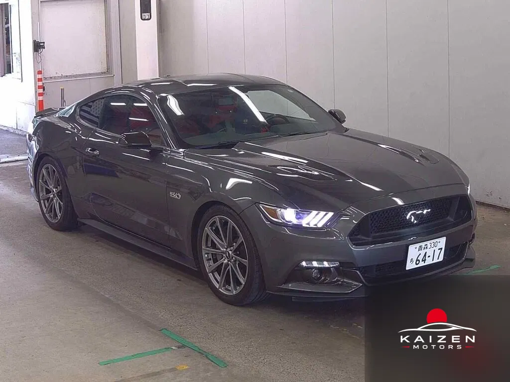 Ford Mustang GT 2018 — photo 1 sur 6