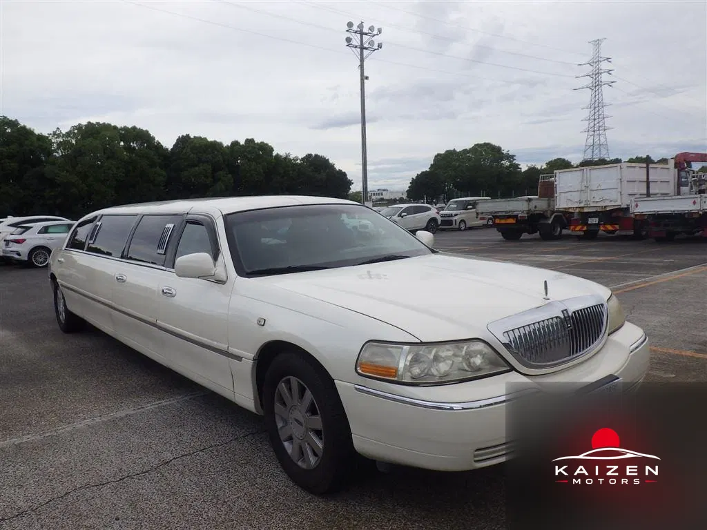 Lincoln Limousine Base Grade 2010 — photo 1 sur 6