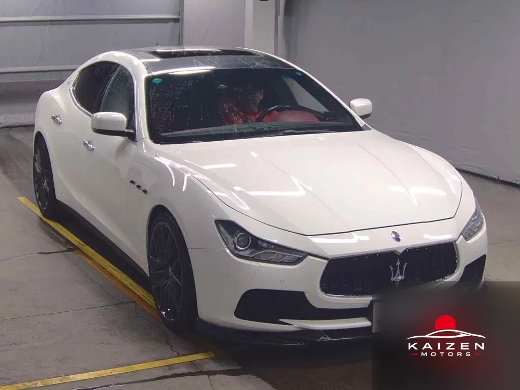 Maserati Ghibli S Q4 2015 — photo 1 sur 6
