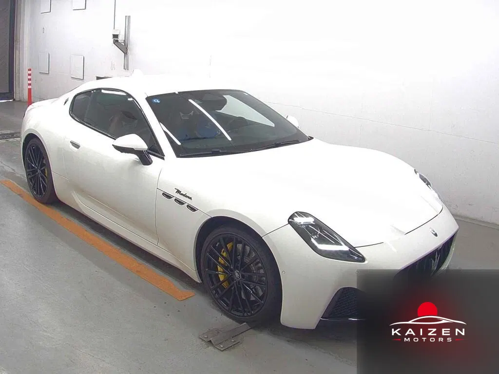 Maserati Gran Turismo Modena 2024 importée par Kaizen Motors