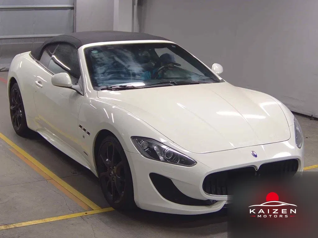 Maserati Grancabrio Sports 2014 — photo 1 sur 6