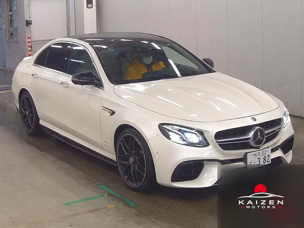 Mercedes-AMG Classe E E63 S 4MATIC+ 2017 — photo 1 sur 15