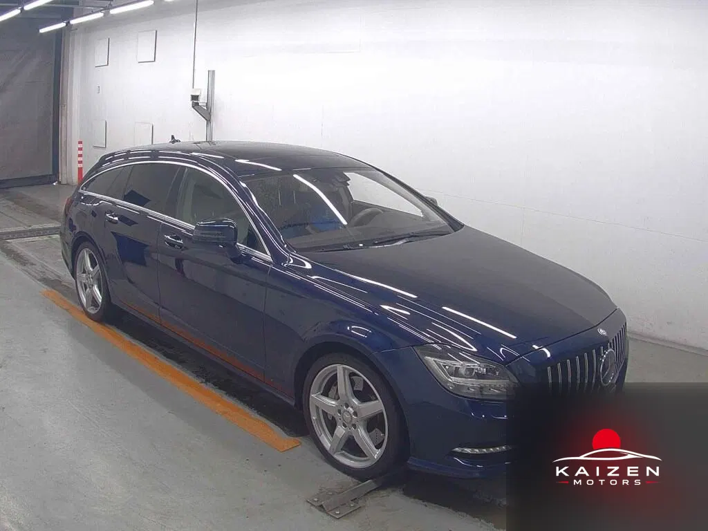 Mercedes-Benz CLS CLS550 4MATIC Blueefficiency Shooting B Shooting Brake 2013 — photo 1 sur 6